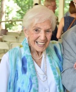 gloria kelly